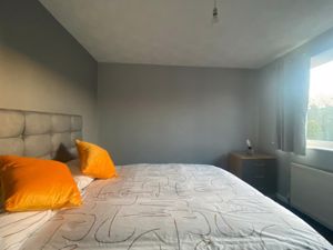 Photo 5- click for photo gallery